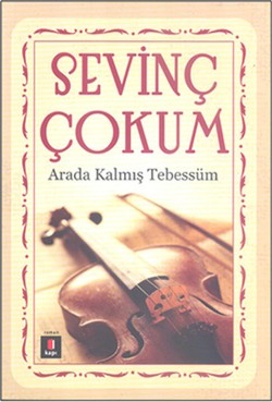 Arada Kalmış Tebessüm - Sevinç Çokum | Kapı - 9786054683284